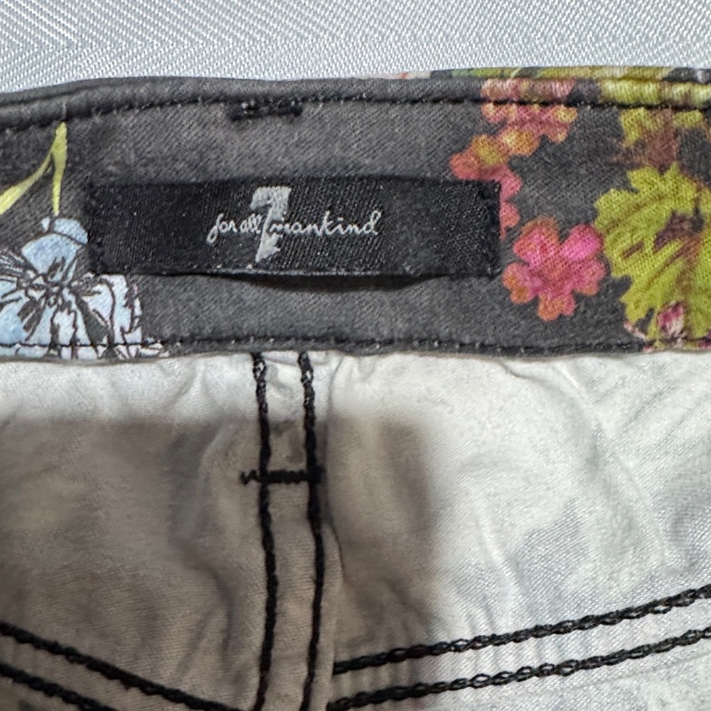 7 For All Mankind Black Floral Jeans - Picture 3 of 6